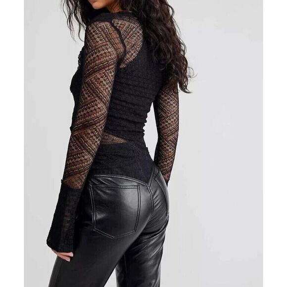 Free People OB1656955 Women's Sz XS Black L/S Lace My Party Top Blouse - Picture 9 of 9